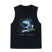 Dark Side Of The Moon Pyramid Astronaut Front Tank Black - OtherBrick