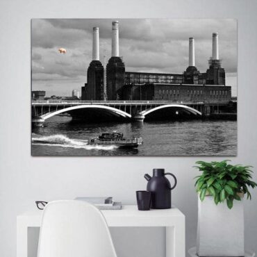 Pink Pig Over Battersea Black and White Pink Floyd Canvas Pink Pig Over Battersea Black and White Pink Floyd Canvas