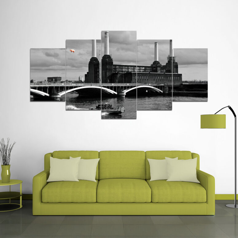 Pink Pig Over Battersea Black and White Pink Floyd Canvas Pink Pig Over Battersea Black and White Pink Floyd Canvas