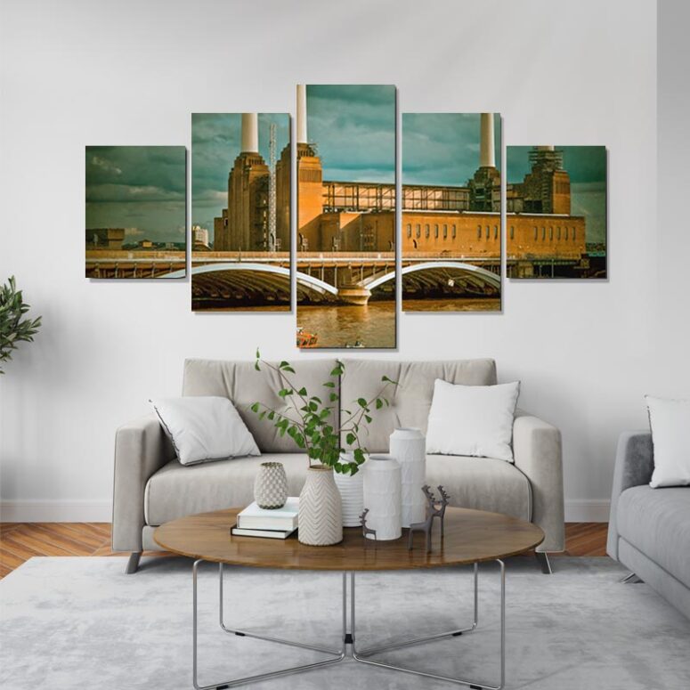 Flying Pig at Battersea Power Station Pink Floyd Canvas Flying Pig at Battersea Power Station Pink Floyd Canvas