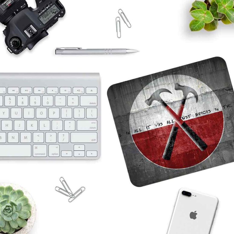 Pink Floyd The Wall (All in all, it was all just bricks in the wall) - Pink Floyd Mouse Desk Pad