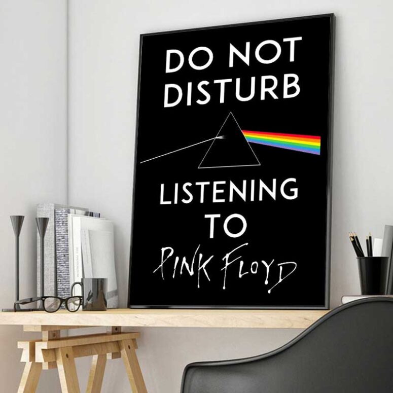 Do Not Disturb listening to Pink Floyd Canvas