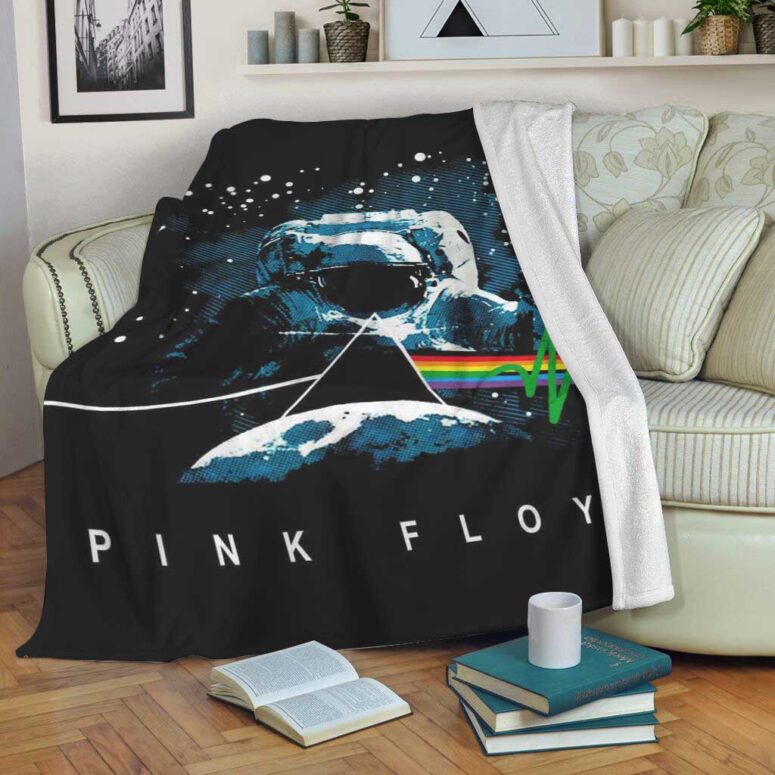Pink Floyd Fleece Blanket - Dark Side Of The Moon Astronaut Premium