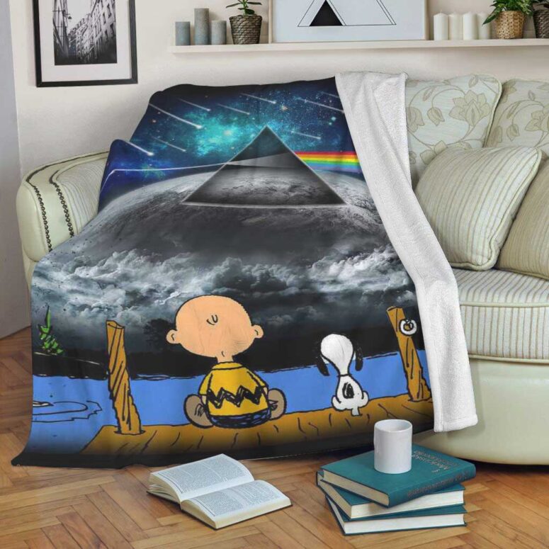 Pink Floyd Fleece Blanket - Snoopy Dark Side of the moon eclipse Blue Watch Premium Pink Floyd Fleece Blanket - Snoopy Dark Side of the moon eclipse Blue Watch Premium