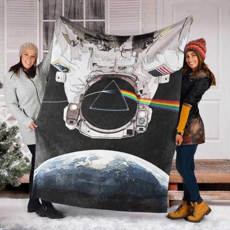 Pink Floyd Fleece Blanket - Dark Side Of The Moon Astronaut Pink Floyd Fleece Blanket - Dark Side Of The Moon Astronaut