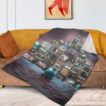 Pink Floyd Fleece Blanket - Boy Watching Pink Floyd Show Premium