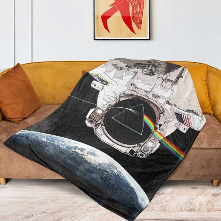 Pink Floyd Fleece Blanket - Dark Side Of The Moon Astronaut Pink Floyd Fleece Blanket - Dark Side Of The Moon Astronaut