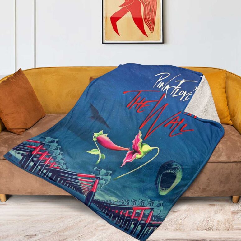 Pink Floyd Fleece Blanket - The Wall Hammer Flower Screaming Face Premium