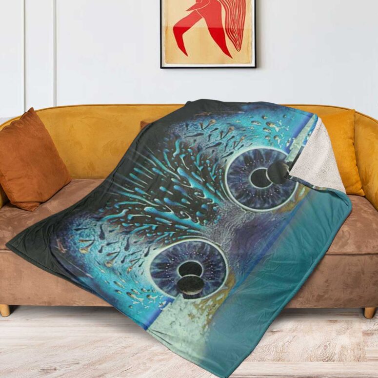Pink Floyd Fleece Blanket - Pulse Owl Eyes Premium Pink Floyd Fleece Blanket - Pulse Owl Eyes Premium