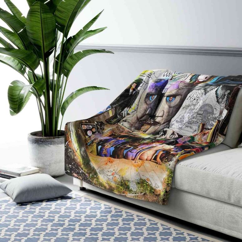 Pink Floyd Fleece Blanket - Pink Floyd Psychedelic Rock Album Cover Premium Pink Floyd Fleece Blanket - Pink Floyd Psychedelic Rock Album Cover Premium