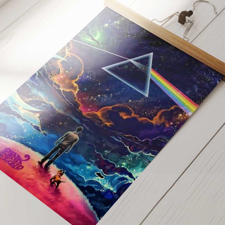 Pink Floyd Poster - Looking For Dark Side Of The Moon Pink Floyd Poster - Looking For Dark Side Of The Moon