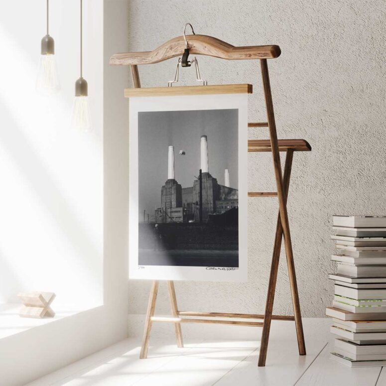 Pink Floyd Poster - Pink Pig Over Battersea 3 Black and White Sign Pink Floyd Poster - Pink Pig Over Battersea 3 Black and White Sign