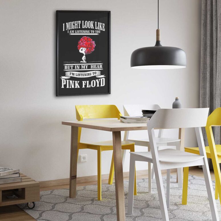 Pink Floyd Poster - Im Listening to Pink Floyd Snoopy