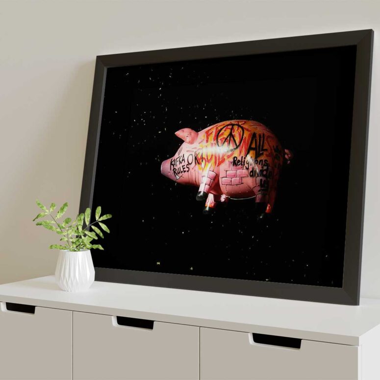 Pink Floyd Poster - Pink Floyds Flying Pig