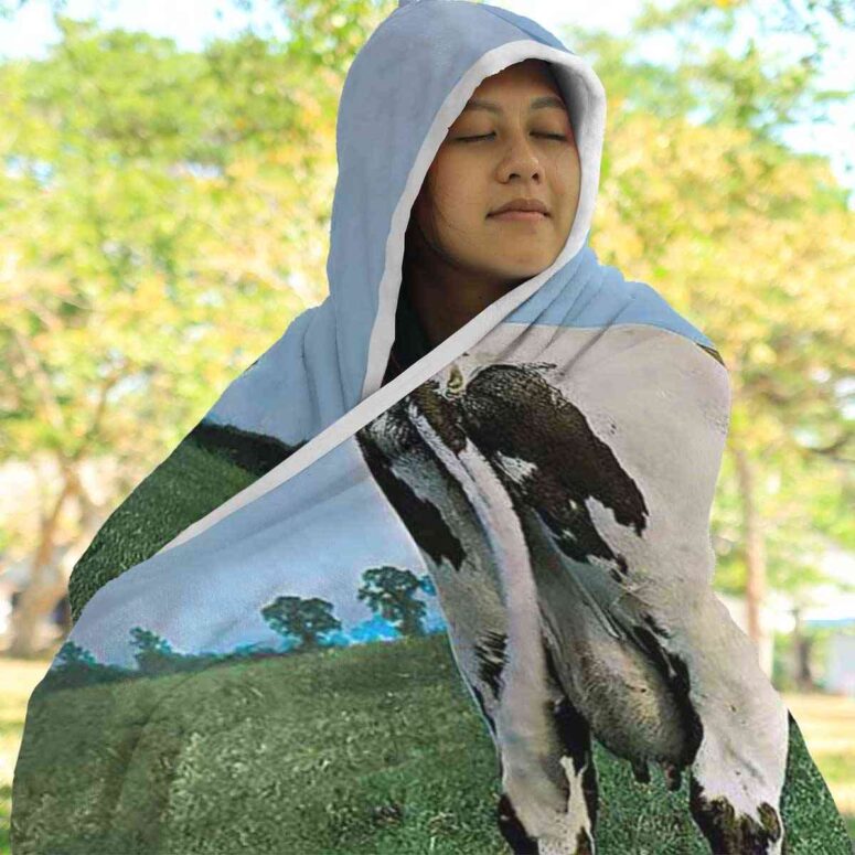 Atom Heart Mother Pink Floyd Hooded Blanket Atom Heart Mother Pink Floyd Hooded Blanket