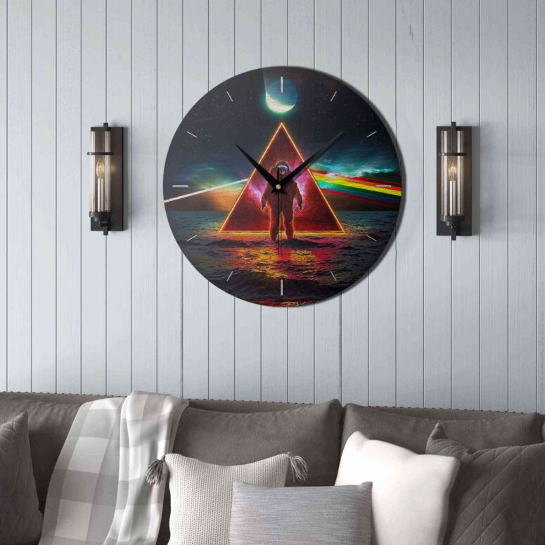 Pink Floyd Wooden Clock - Astronaut Dark Side Of The Moon