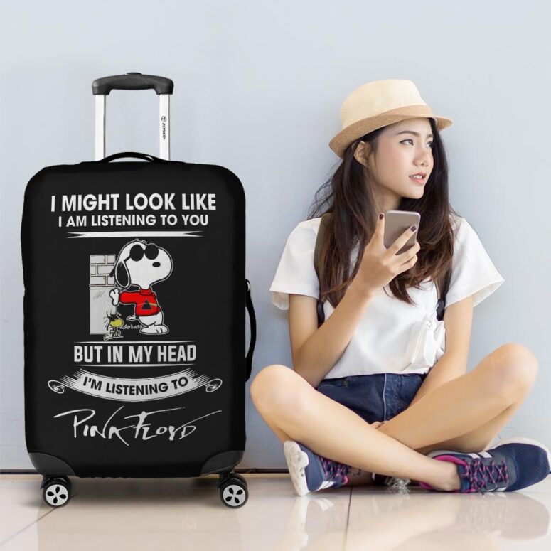 Snoopy I Might Look Like Iam Listening To You Listening to Pink floyd Luggage Cover