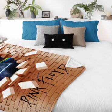 3D Pink Floyd The Wall Velveteen Plush Blanket