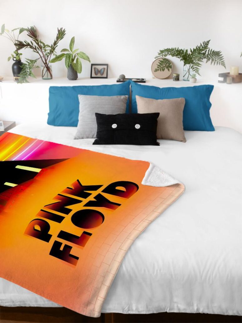 Animals Flying Pig Pink Floyd Velveteen Plush Blanket