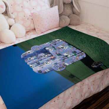 Characters Chair Pink Floyd Velveteen Plush Blanket