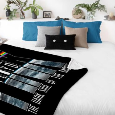 Dark Side Of The Moon Pink Floyd Rainbow Prism Velveteen Plush Blanket