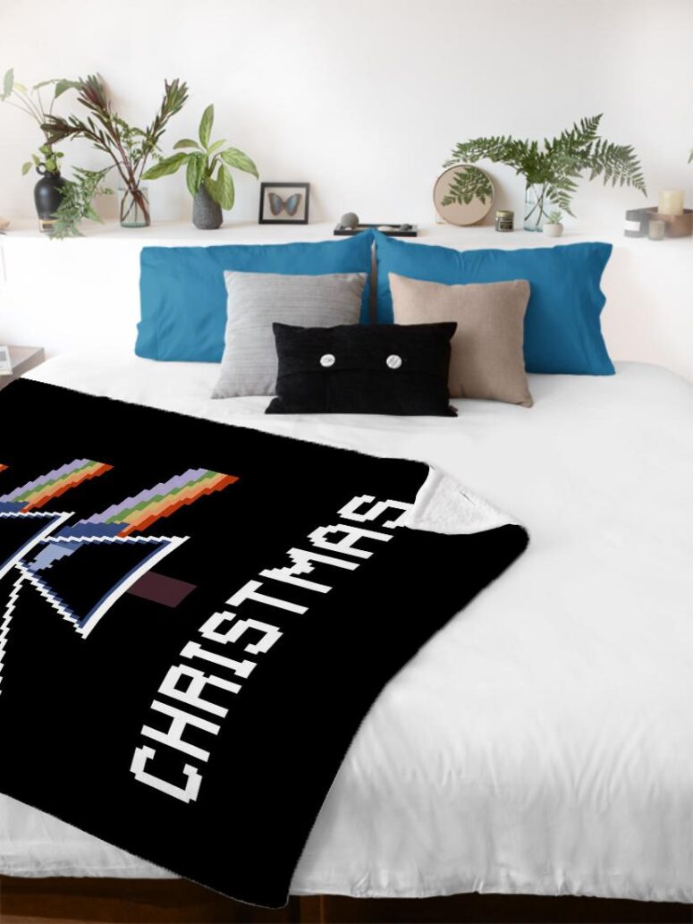 Dark Side Of The Moon Xmas Tree Pink Floyd Velveteen Plush Blanket Dark Side Of The Moon Xmas Tree Pink Floyd Velveteen Plush Blanket