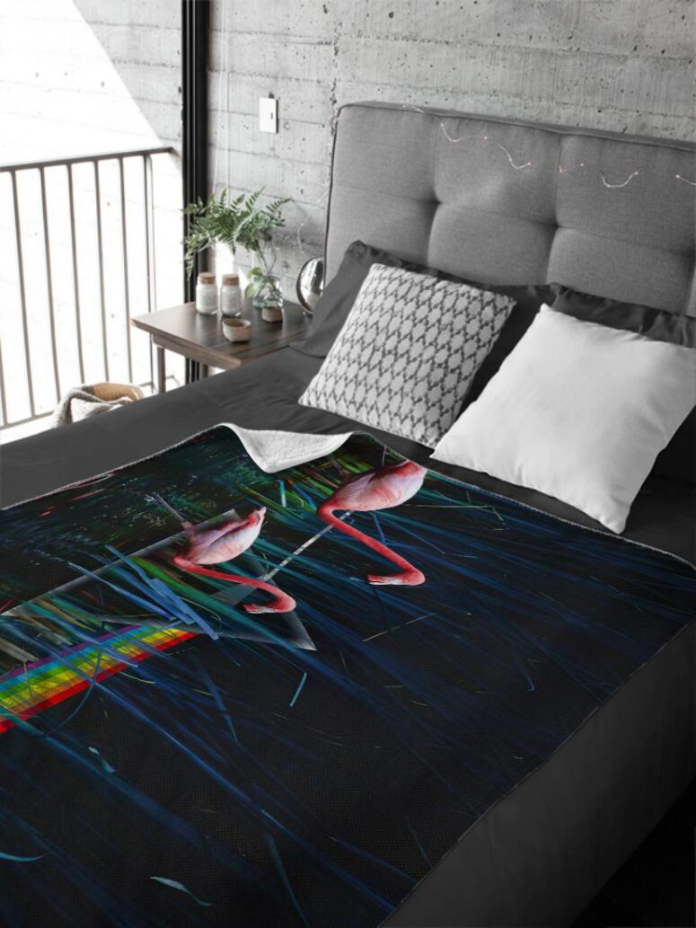 Flamingo DSOTM Pink Floyd Velveteen Plush Blanket Flamingo DSOTM Pink Floyd Velveteen Plush Blanket