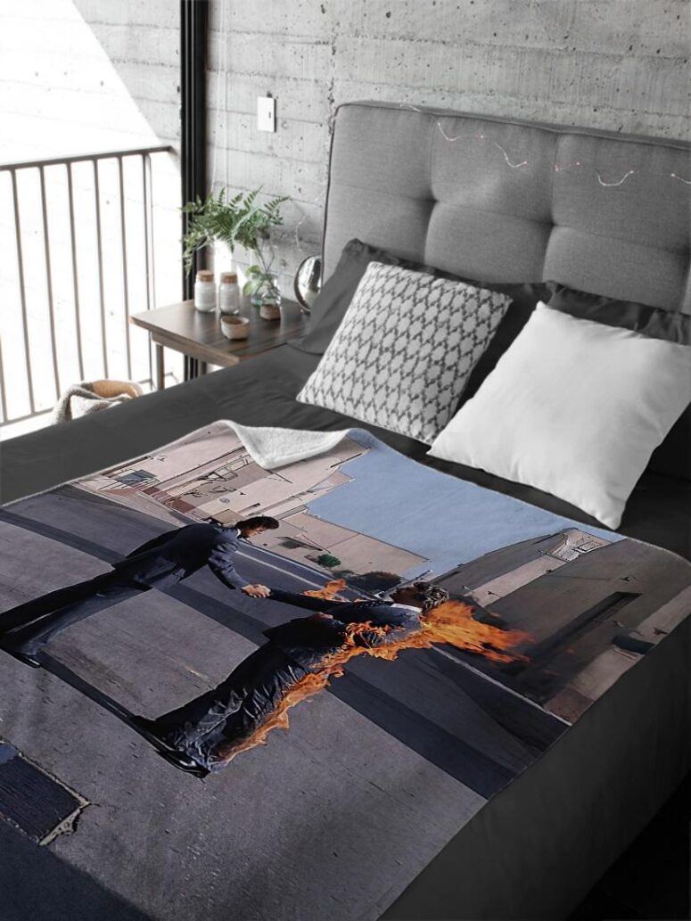 HandShake Wish You Were Here Pink Floyd Velveteen Plush Blanket