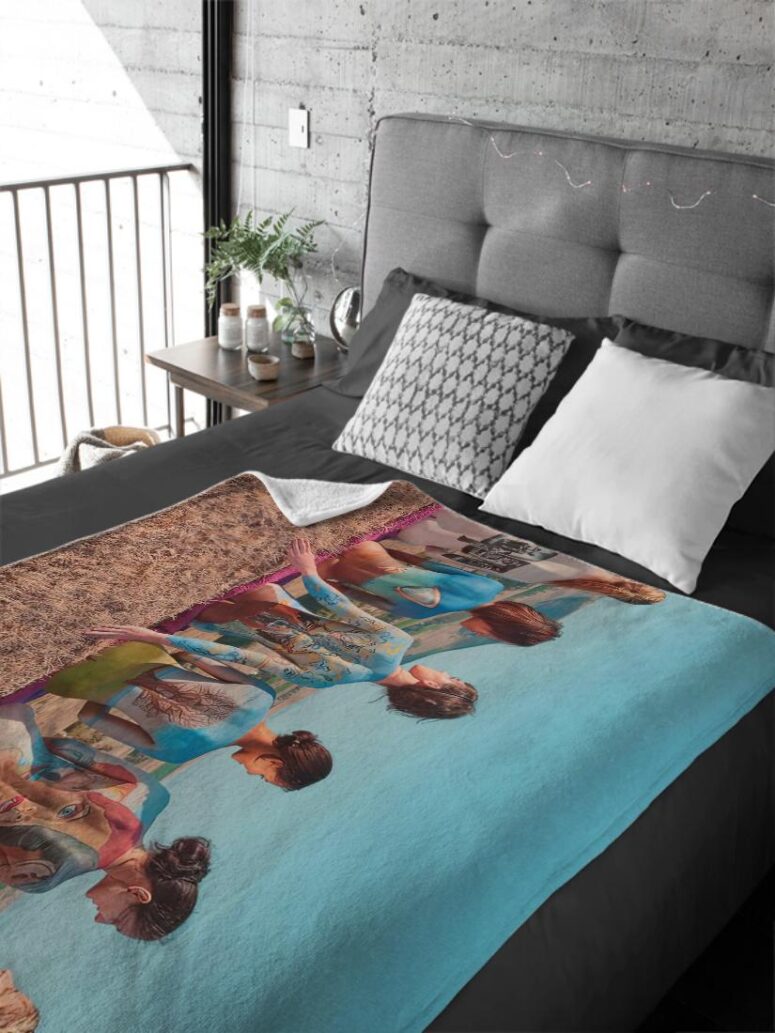 Outback Catalogue Pink Floyd Velveteen Plush Blanket
