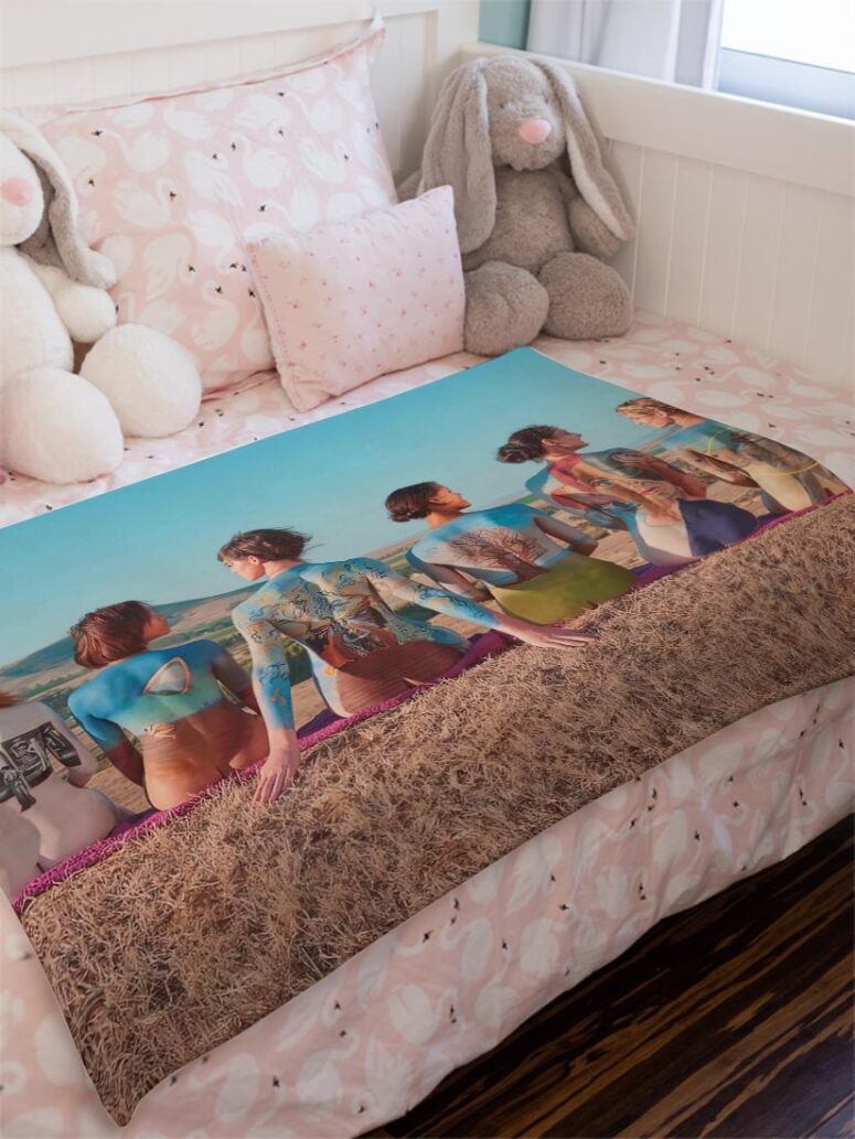 Outback Catalogue Pink Floyd Velveteen Plush Blanket