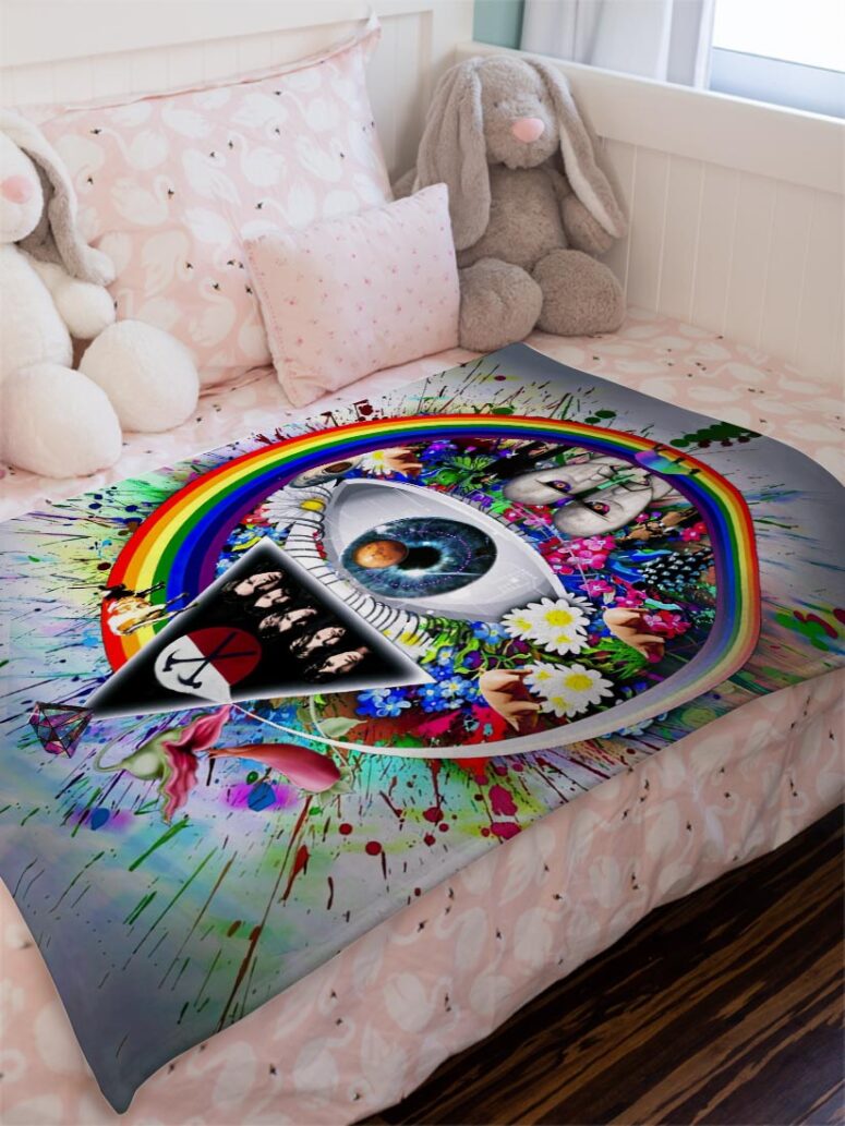 Pink Floyd Collage The Wall Pulse DSOTM Flower Diamond Ring Of Rainbow Velveteen Plush Blanket