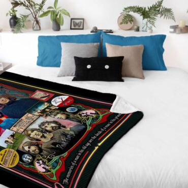 Pink Floyd FAN Tribute Velveteen Plush Blanket
