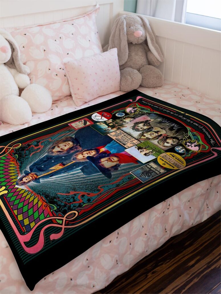 Pink Floyd FAN Tribute Velveteen Plush Blanket Pink Floyd FAN Tribute Velveteen Plush Blanket