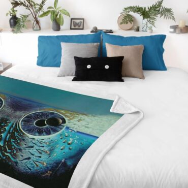 Pulse Owl Eyes Pink Floyd Velveteen Plush Blanket