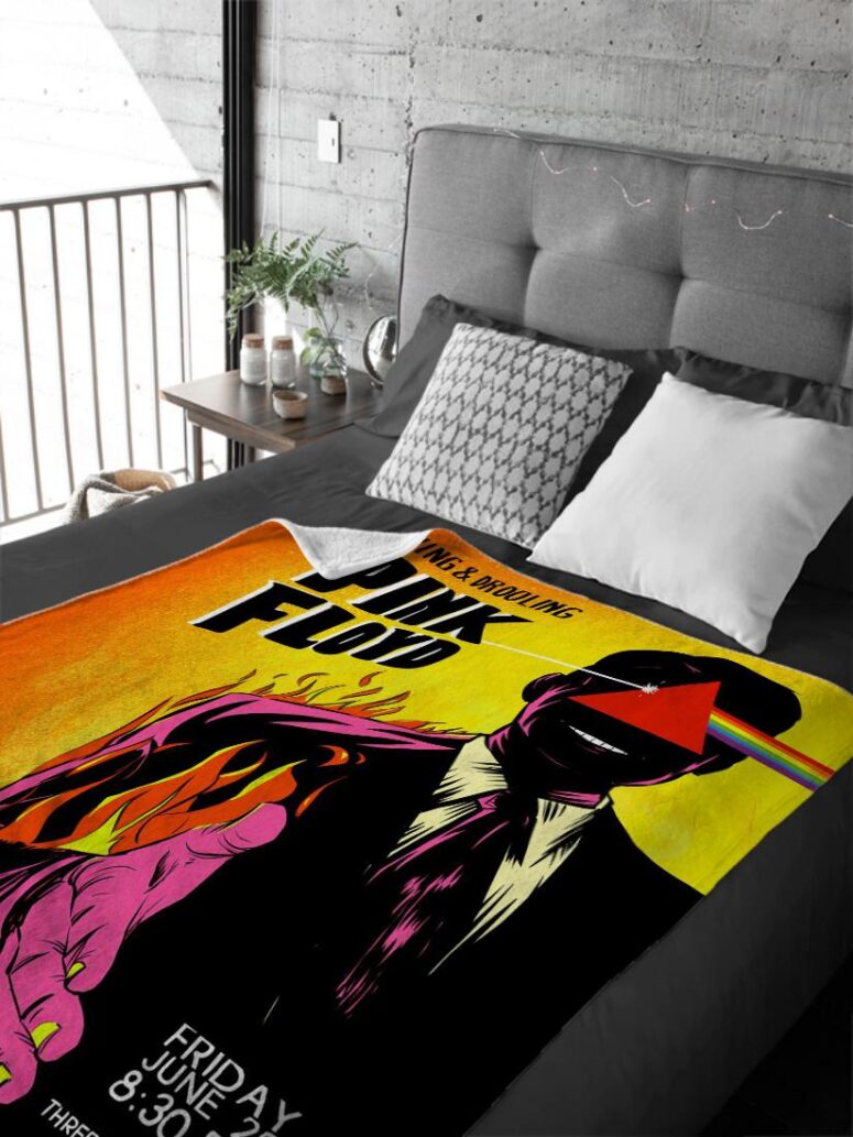 Raving and drooling pink floyd Poster 1975 Velveteen Plush Blanket