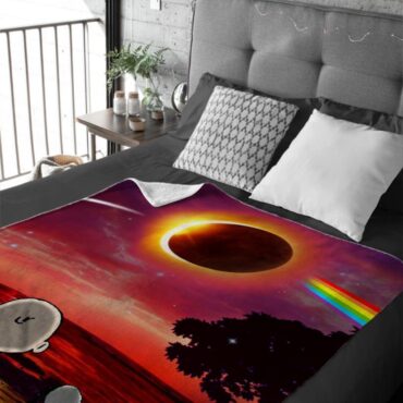 Snoopy Dark side of the moon Eclipse Galaxy Pink Floyd Velveteen Plush Blanket