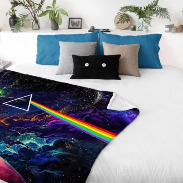 Snoopy and Charlie Brown Dark Side Of The Moon Pink Floyd Velveteen Plush Blanket