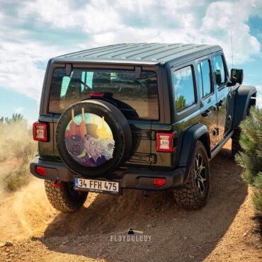 Animals Illustration Pink Floyd Spare Tire Cover Animals Illustration Pink Floyd Spare Tire Cover