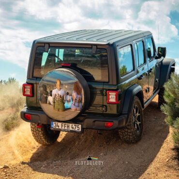 Back 2 Back Catalogue Pink Floyd Spare Tire Cover