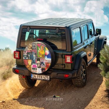 Pink Floyd Vintage Rock Concert Spare Tire Cover