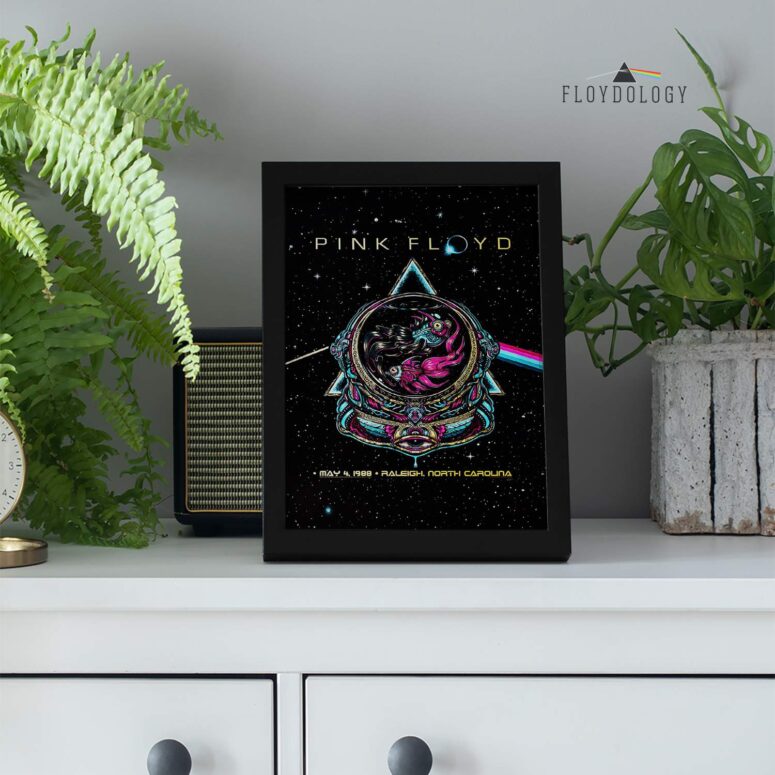 Pink Floyd May 4th 1988 Raleigh North Carolina Sparkle Foil Variant Poster