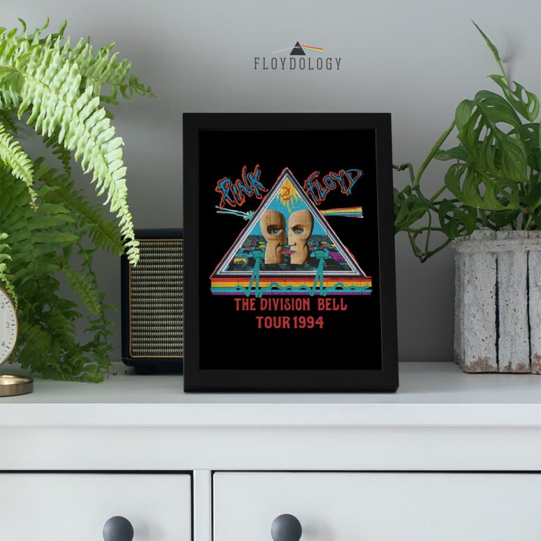 Pink Floyd Vintage Division Bell 1994 Tour Pyramid Poster Pink Floyd Vintage Division Bell 1994 Tour Pyramid Poster