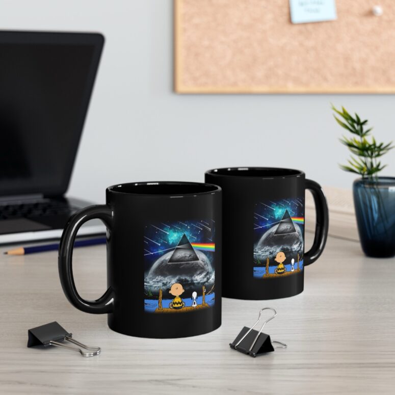 Snoopy And Charlie Brown Looking Dark Side Of The Moon Pink Floyd Mug