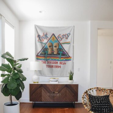 Pink Floyd Vintage Division Bell 1994 Tour Pyramid Tapestry