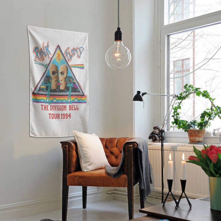 Pink Floyd Vintage Division Bell 1994 Tour Pyramid Tapestry Pink Floyd Vintage Division Bell 1994 Tour Pyramid Tapestry