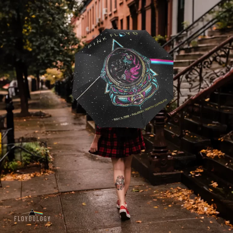 May 4th 1988 Raleigh North Carolina Sparkle Foil Variant - Pink Floyd Umbrella