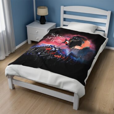 Pink Floyd The Wall Hammers and Scream Velveteen Plush Blanket
