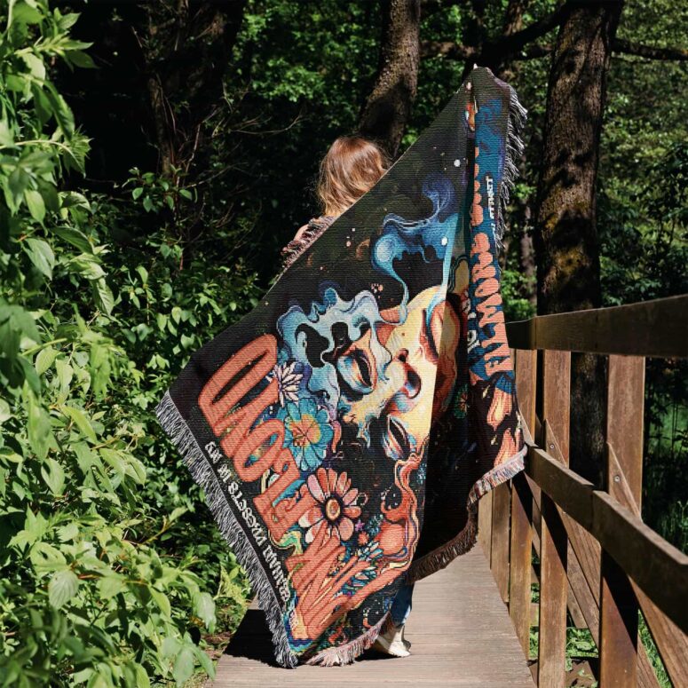 Pink Floyd 1970 Filmore East Exhibition Concert Woven Blanket