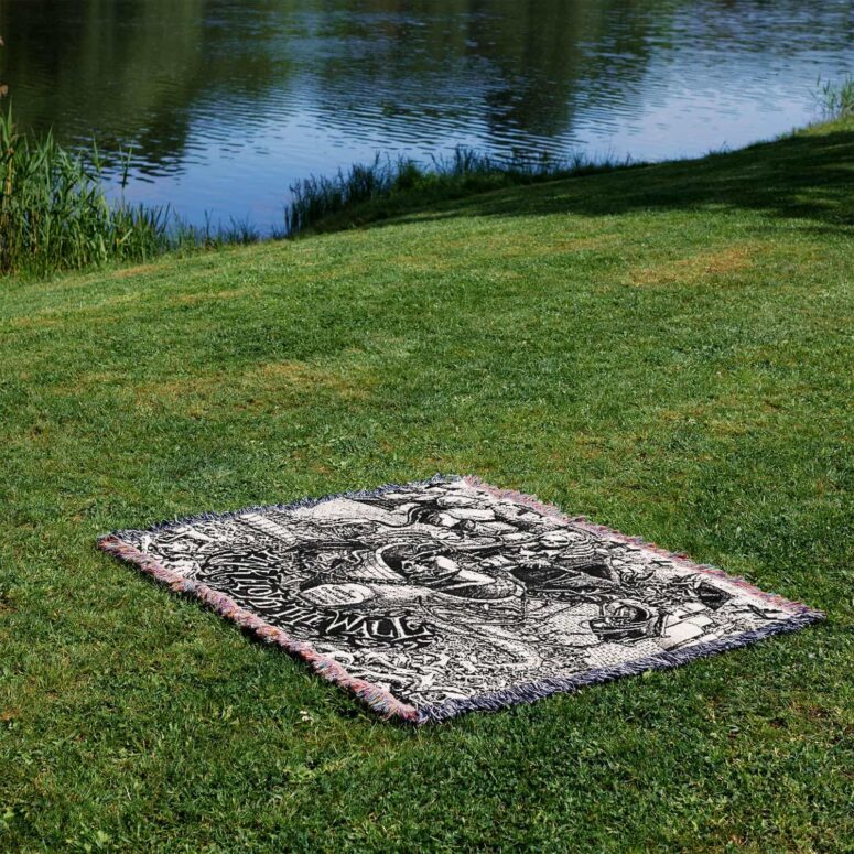 Essence of the Wall Woven Blanket Essence of the Wall Woven Blanket