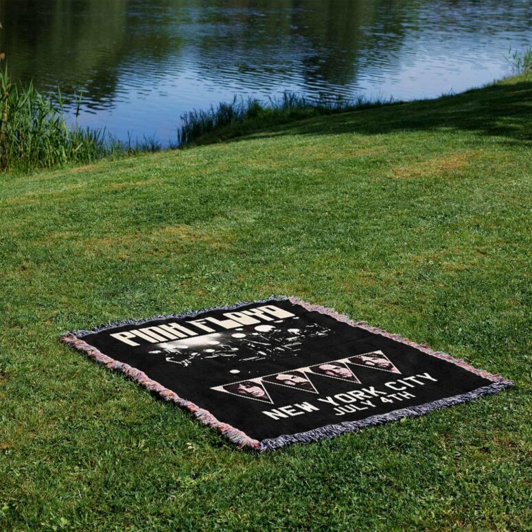 New york City July 4th Wooster Hall Woven Blanket